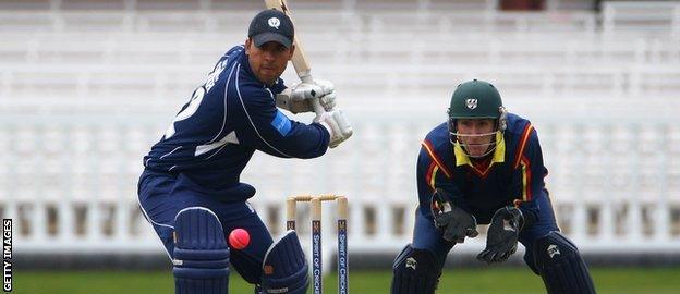 Qasim Sheikh batting for Scotland in 2008