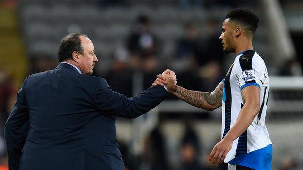 Newcastle manager Rafael Benitez (left) and centre-back Jamaal Lascelles