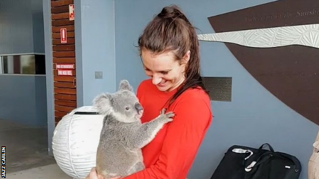 Carlin shared this image of herself, stating it was the "best welcome" to Australia