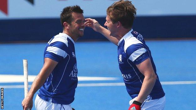 Willie Marshall is congratulated by Alan Forsyth