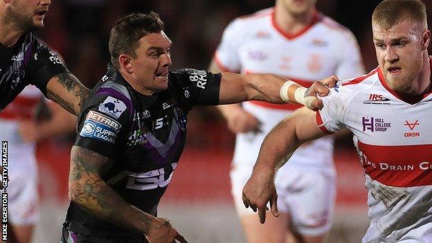 After initially trying to 'run it off' Wakefield veteran Danny Brough eventually went off in the 54th minute of Friday night's 30-12 defeat at Hull KR