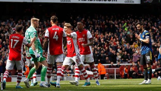 Bruno Fernandes reacts after missing a penalty at Arsenal
