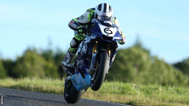 William Dunlop in action on the Yamaha R1 at the Ulster Grand Prix