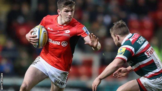 Owen Farrell in action for Saracens against Leicester