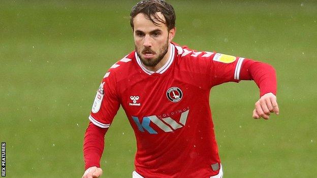 Andrew Shinnie in action for Charlton