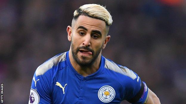 Riyad Mahrez playing for Leicester