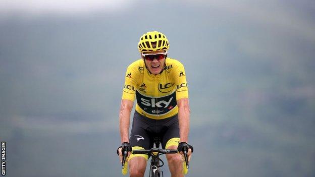 Chris Froome finishing at the end of stage 12