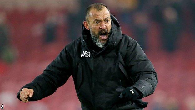 Nuno Espirito Santo celebrates a Wolves win