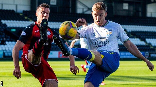 St Mirren against Kilmarnock