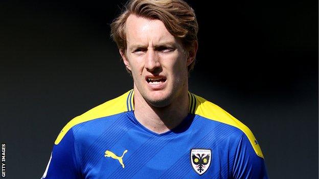 Joe Pigott in action for AFC Wimbledon