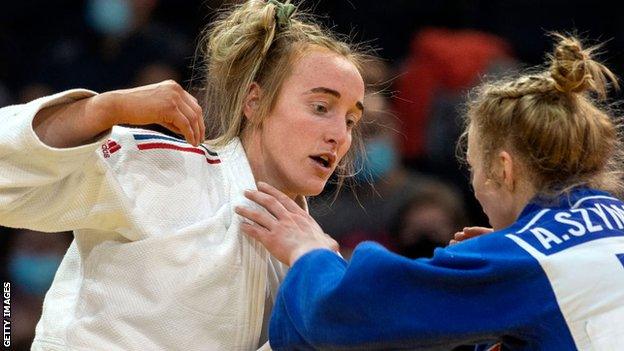 British judoka Lucy Renshall competing against Angelika Szymaska of Poland