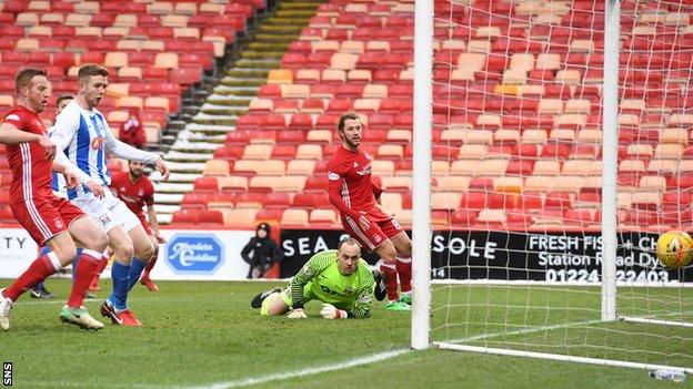 Aberdeen captain Graeme Shinnie scores against Kilmarnock