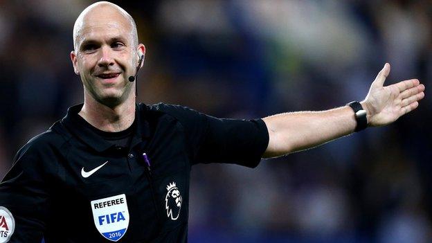 Referee Anthony Taylor