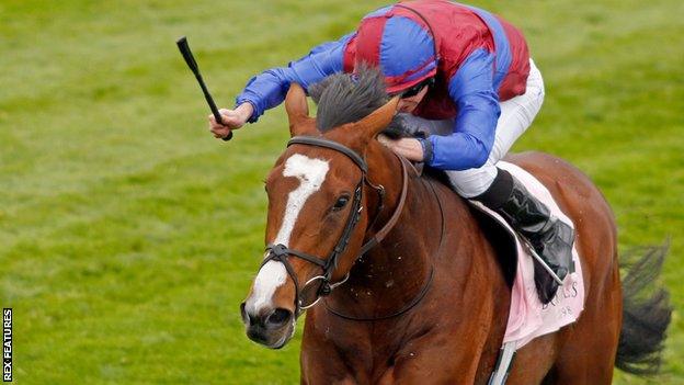 Changingoftheguard wins the Chester Vase