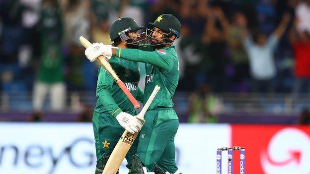 Asif Ali and Shadab Khan