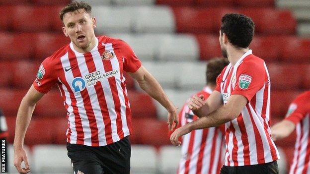 Sunderland celebrate Charlie Wyke's equaliser