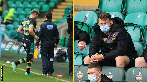 Dan Biggar leaves the field and watches on