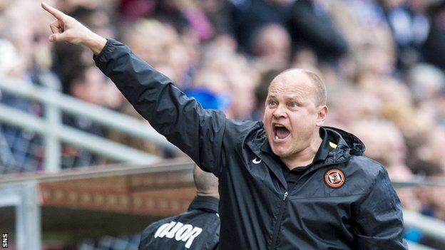 Dundee United manager Mixu Paatelainen