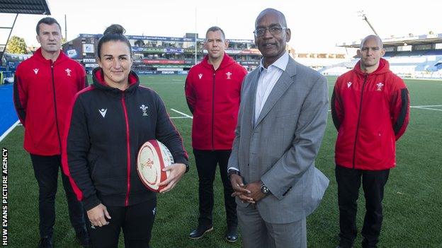 Wales Womens interim coaches Geraint Lewis, Ioan Cunningham, Richard Whiffin (back, L to R), captain Siwan Lillicrap, WRU performance director Nigel Walker