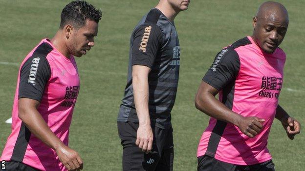 Kieran Richardson and Nigel Reo-Coker in training for Granada