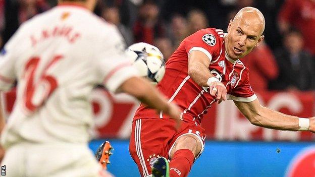 Arjen Robben Lão Tướng Kết Thúc Huyền Thoại - Chặng Đường Đầy Ẩn Số của Một Tựa Sử Thi Bóng Đá