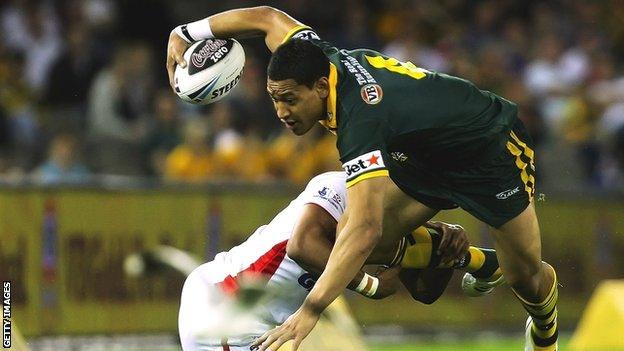 Israel Folau playing rugby league for Australia