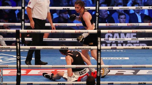 Katie Taylor maintained her perfect professional record as she clinched a 19th straight victory