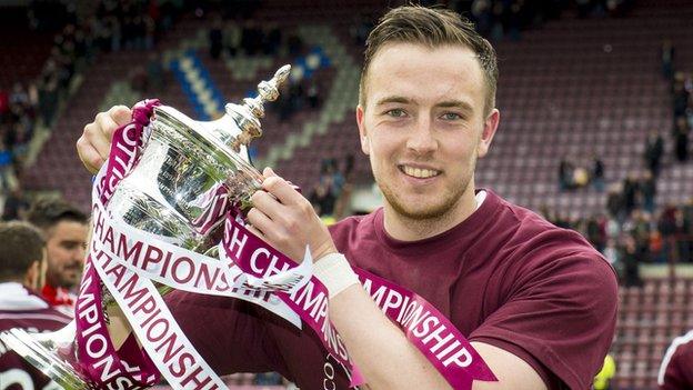 Danny Wilson with the Scottish Championship trophy