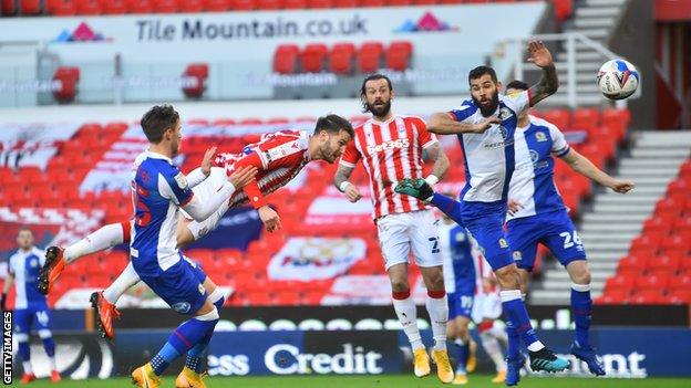 Nick Powell scores for Stoke