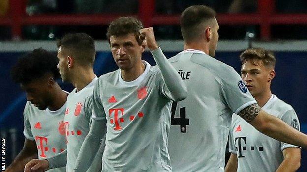 Thomas Muller and Bayern Munich celebrate