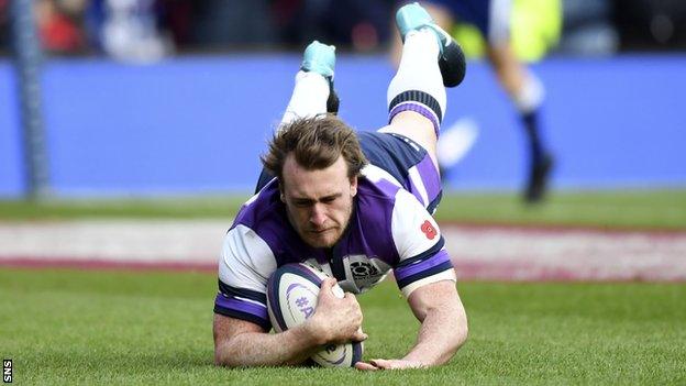 Stuart Hogg try