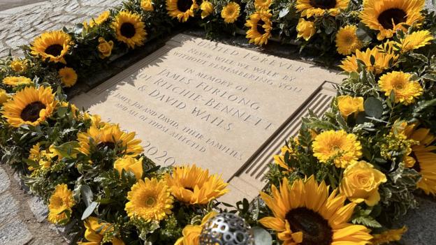 Reading attacks inquest: Deaths avoidable, coroner concludes - BBC News