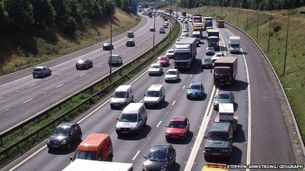 The M606 interchange at Chain Bar