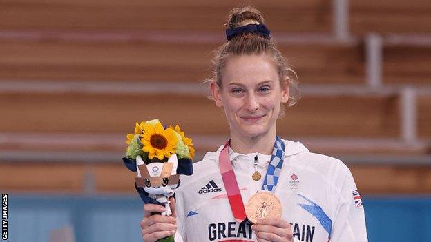 Bryony Page with her bronze medal at the Tokyo 2020 Olympics