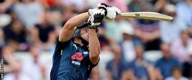 Jos Buttler plays a hook shot