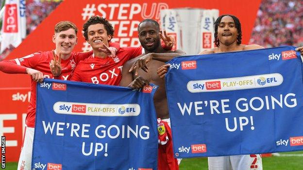 Nottingham Forest celebrate their Championship play off final win