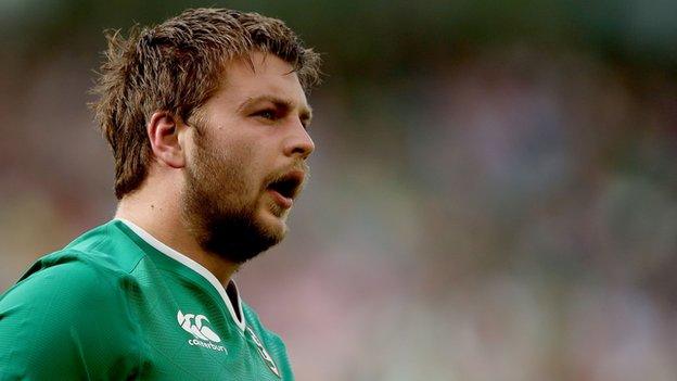 Stephen Ferris says Iain Henderson should start in the back row for Ireland