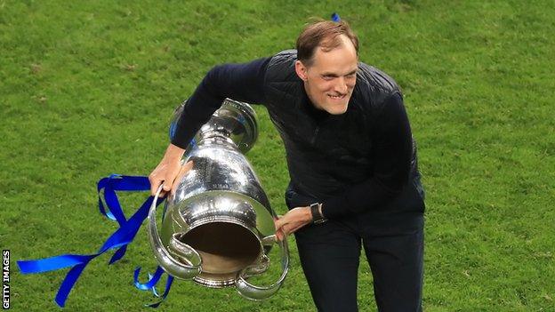 Thomas Tuchel lifts Champions League trophy in 2021