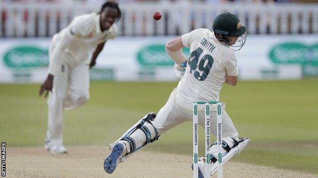 Jofra Archer and Steve Smith