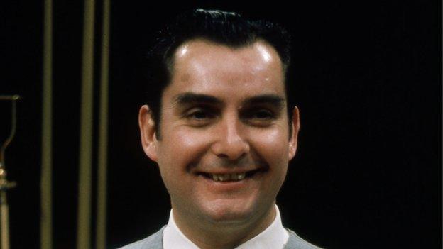 Ray Reardon on Pot Black in 1973