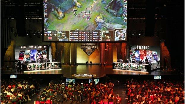 A League of Legends event held in Paris in 2018