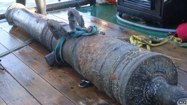 Dutch 17th Century cannon