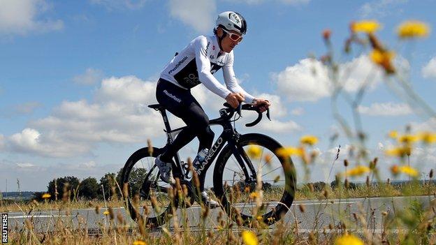 Geraint Thomas managed to stay clear of the trouble that befell other Team Sky riders