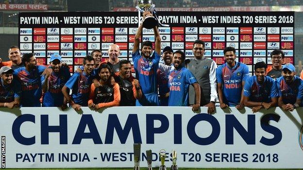 India with the T20 series trophy