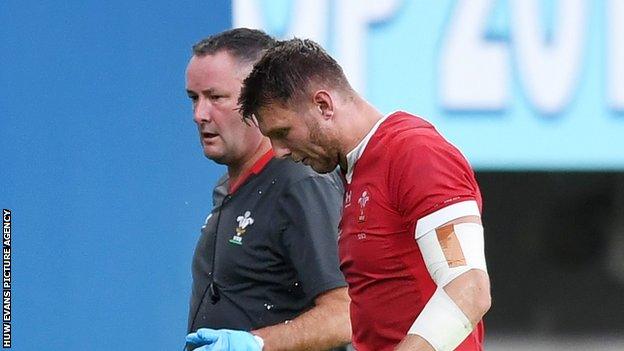 Dan Biggar leaves the field during Wales' win against Australia