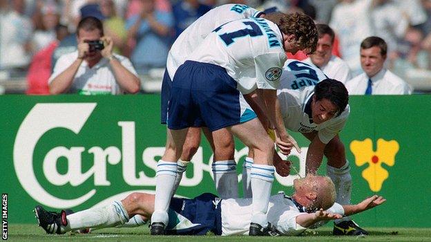 Gazza's famous dentist's chair celebration