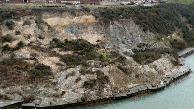 totland slip