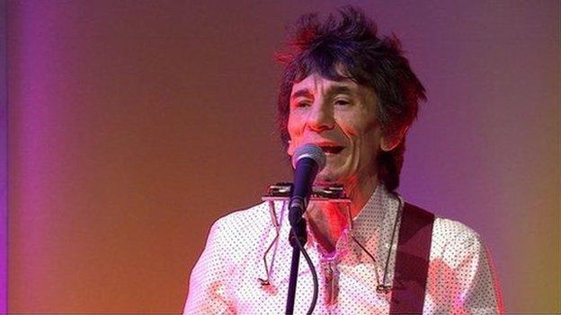 Ronnie Wood - un arall o ddisgynyddion Abram?