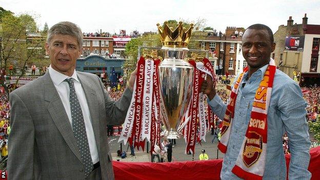 Arsene Wenger (left) and Patrick Vieira