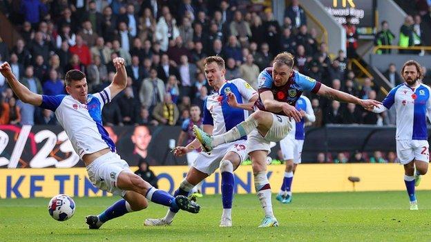 Burnley beat Blackburn 3-0